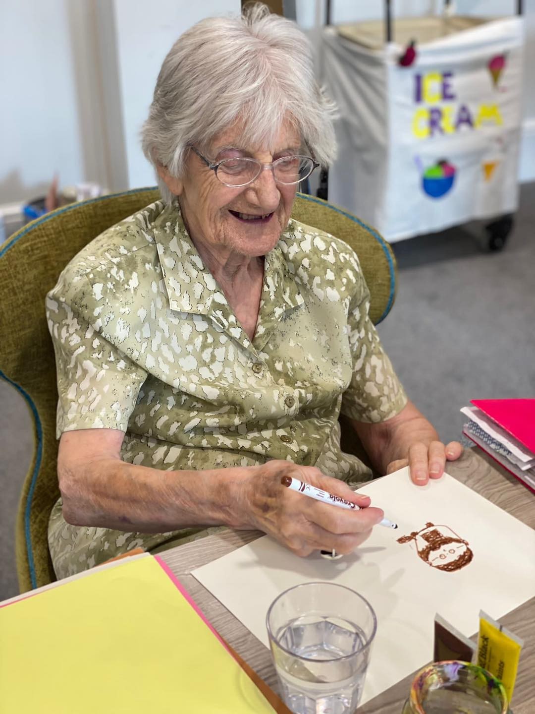 Expressive Art Therapy - Dormy Care Communities